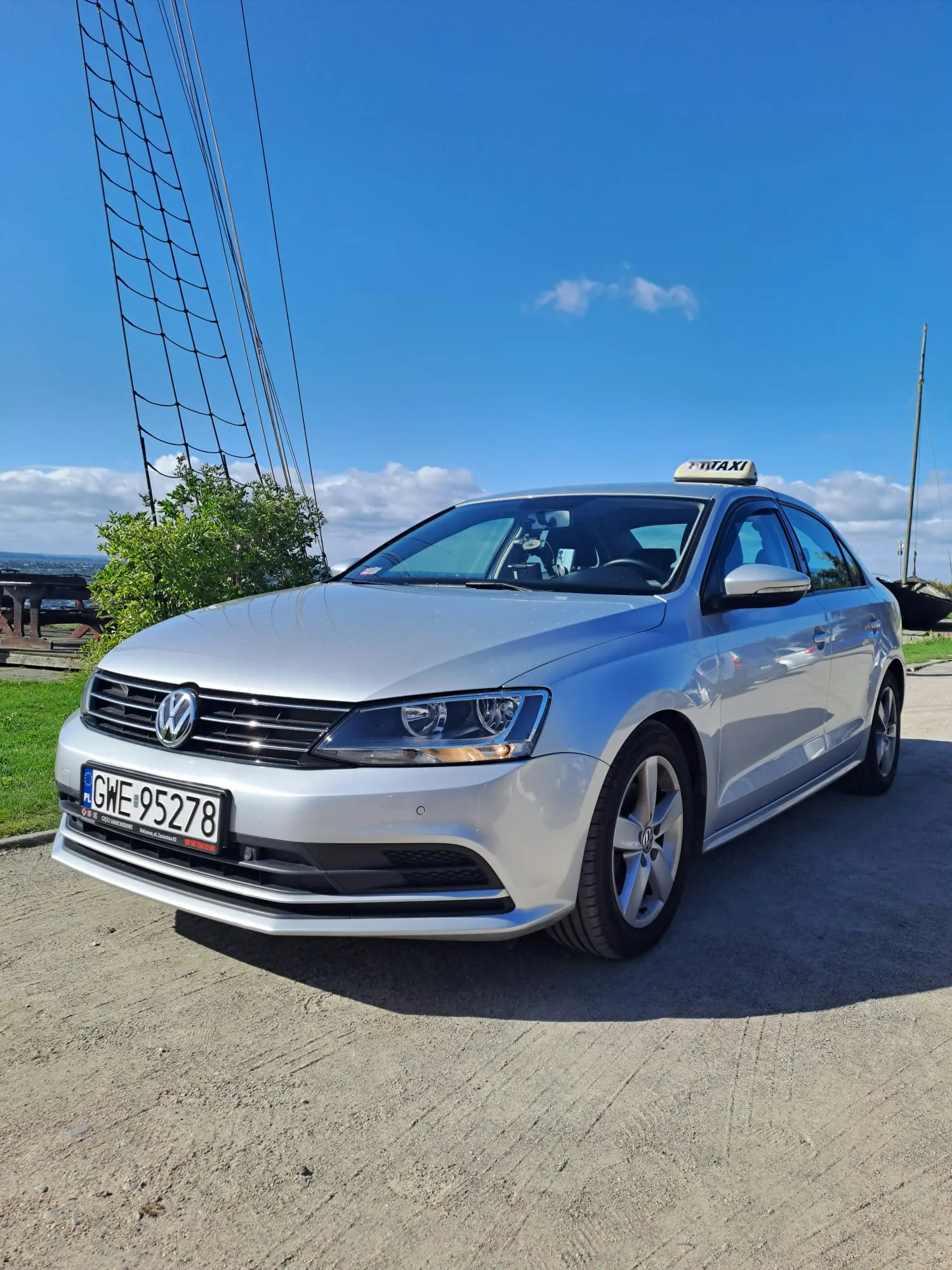 samochod-taxi-bolszewo